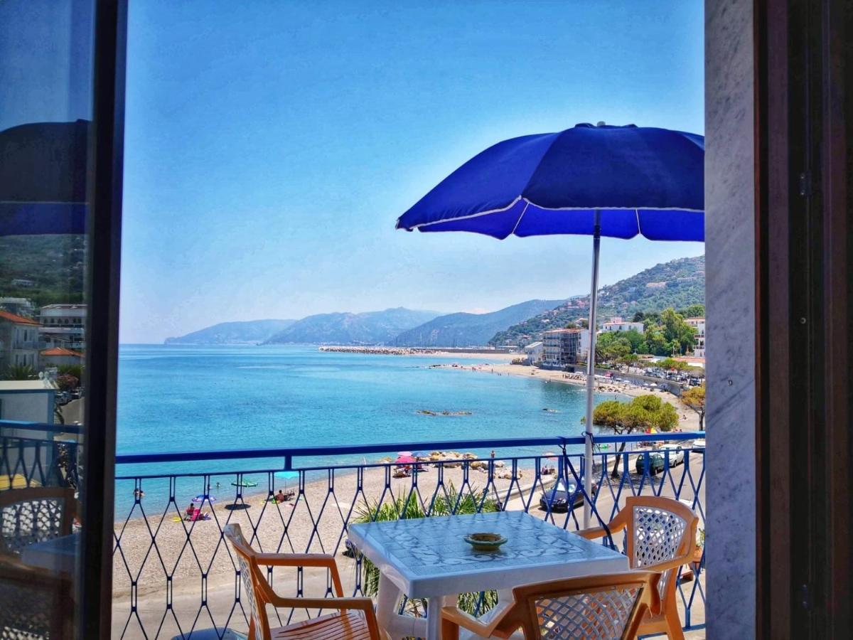 Apartament La Casa Di Aurelio Capo dʼOrlando Zewnętrze zdjęcie