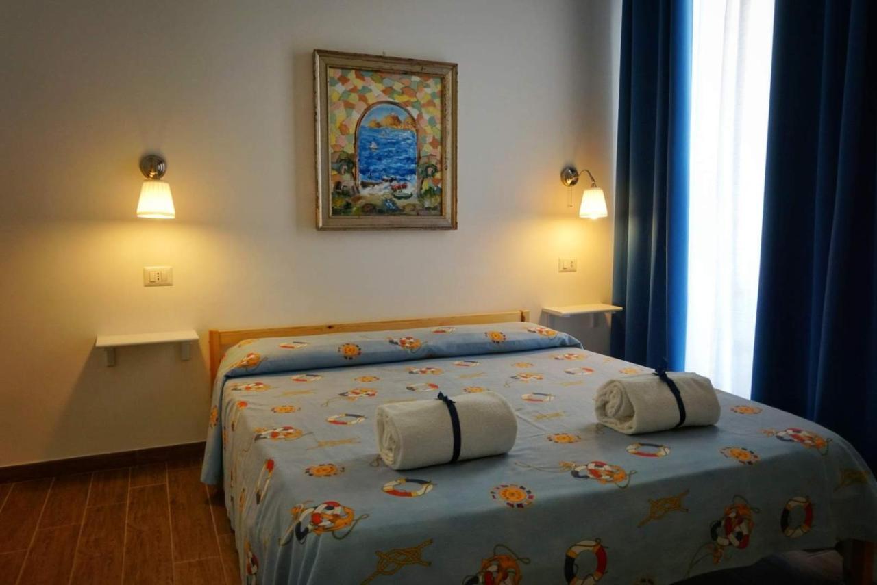 Apartament La Casa Di Aurelio Capo dʼOrlando Zewnętrze zdjęcie